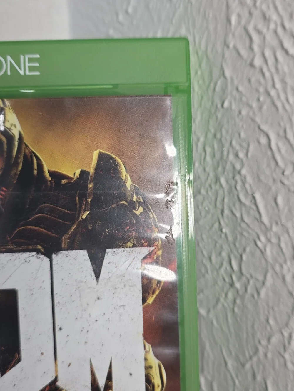 Doom Microsoft Xbox One 2016 Complete CIB First Person Shooter FPS Video Game